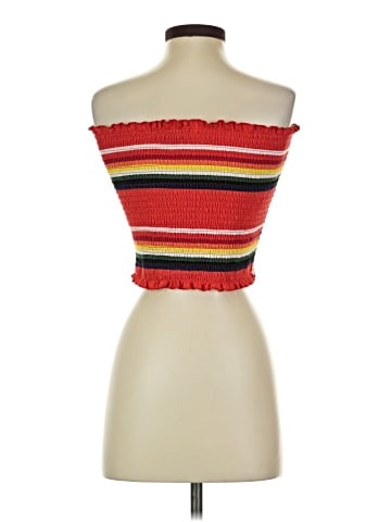 Hot Kiss Sleeveless Top (view 2)