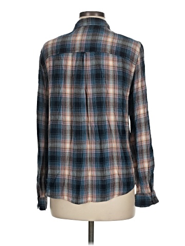 Maurices Long Sleeve Button-Down Shirt (view 2)