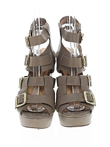 Cynthia Vincent Wedges (view 2)