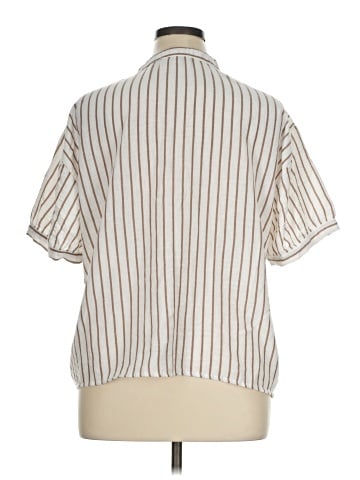 Lucky & Coco Short Sleeve Blouse (view 2)