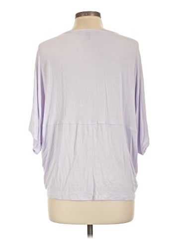 White House Black Market 3/4 Sleeve Top (view 2)