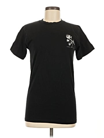 Lira Short Sleeve T-Shirt (view 1)