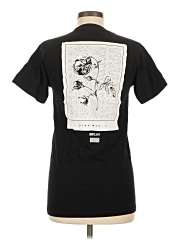 Lira Short Sleeve T-Shirt (view 2)