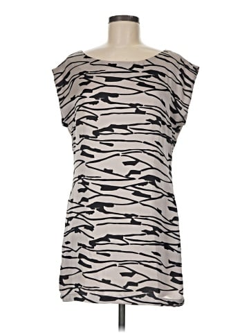H&M Casual Dress (view 1)