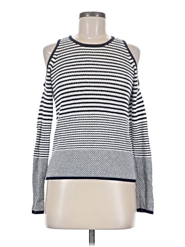 Romeo & Juliet Couture Long Sleeve Top (view 1)