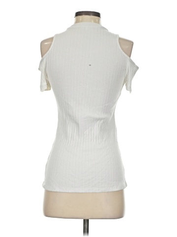 Black Swan Sleeveless T-Shirt (view 2)