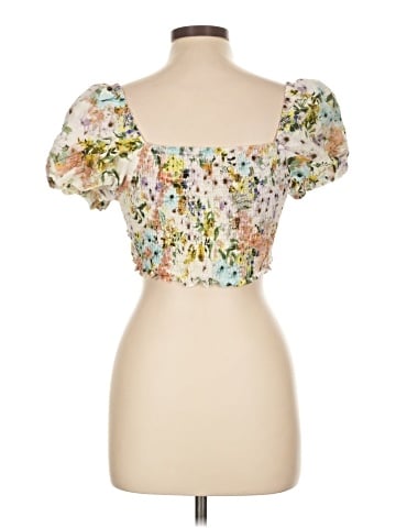 Luxxel Short Sleeve Top (view 2)