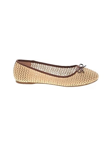 Coach Flats (view 1)