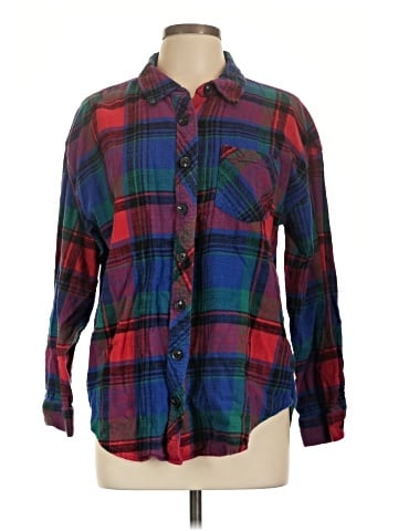 Maurices Long Sleeve Button-Down Shirt (view 1)