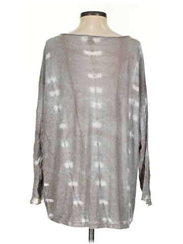 Acrobat 3/4 Sleeve T-Shirt (view 2)