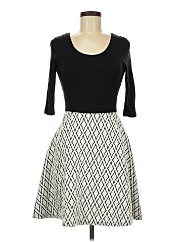 Le Lis Cocktail Dress (view 1)