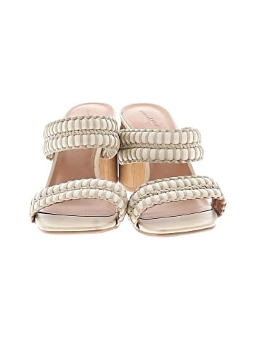 Universal Thread Sandals (view 2)