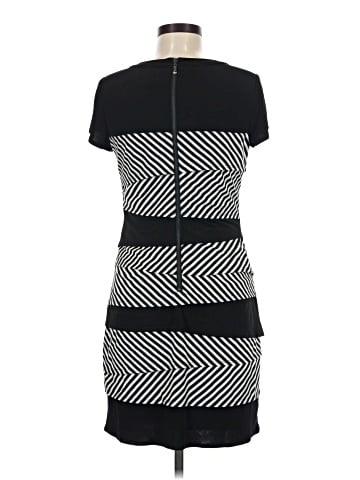 Laundry by Shelli Segal Casual Dress (view 2)