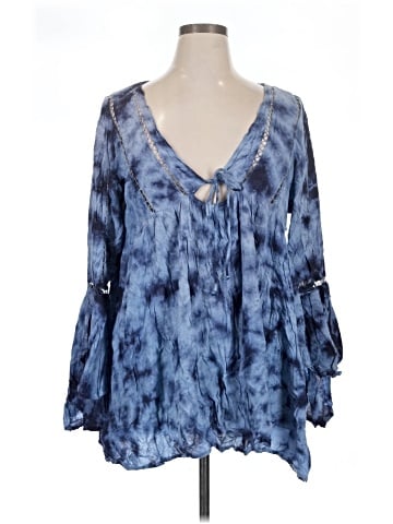 Raviya Long Sleeve Blouse (view 1)