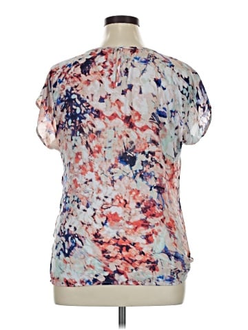a.n.a. A New Approach Short Sleeve Blouse (view 2)