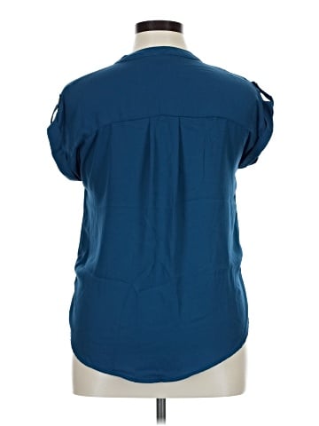 Sweet Wanderer Short Sleeve Blouse (view 2)