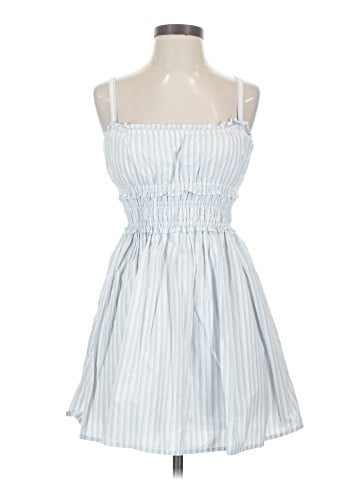 Abercrombie & Fitch Casual Dress (view 1)