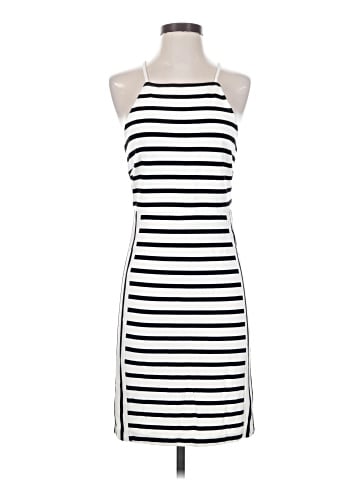 Cupcakes & Cashmere Casual Dress (view 1)