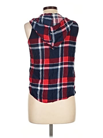 Polly & Esther Sleeveless Button-Down Shirt (view 2)