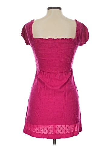 Old Navy Casual Dress (view 2)