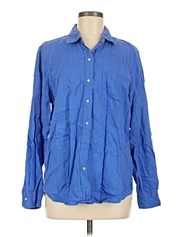 Universal Thread Long Sleeve Button-Down Shirt (view 1)