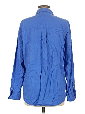 Universal Thread Long Sleeve Button-Down Shirt (view 2)