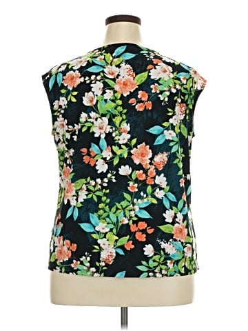 Kasper Sleeveless Blouse (view 2)