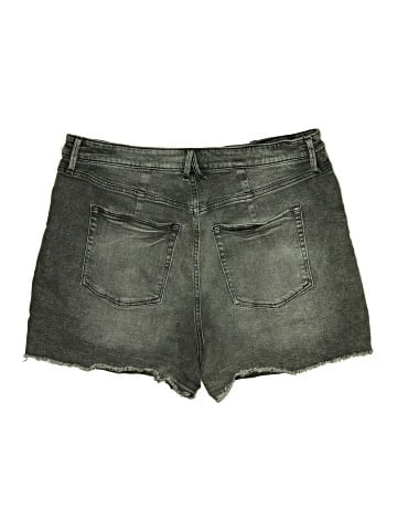 Good American Denim Shorts (view 2)
