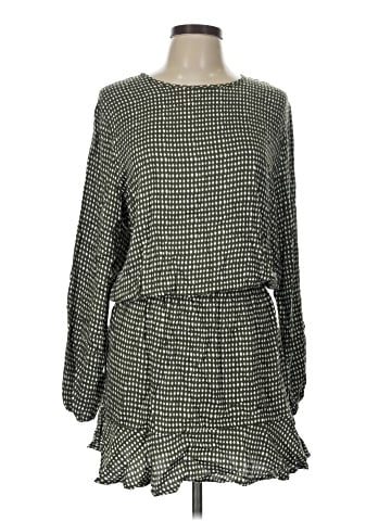 Mud Pie Casual Dress (view 1)