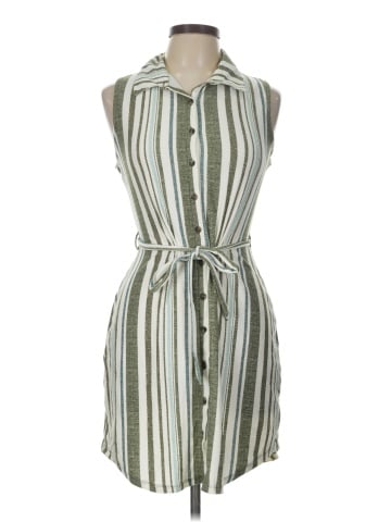 No Boundaries Casual Dress (view 1)