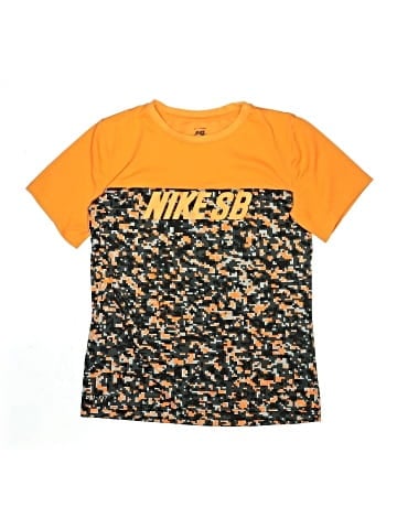 Nike Active T-Shirt (view 1)