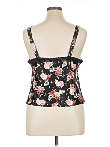 Hot Topic Tank Top (view 2)