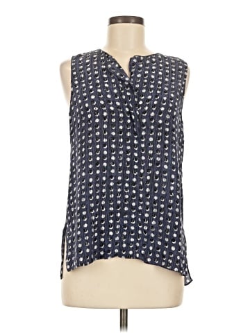 Trouve Sleeveless Blouse (view 1)