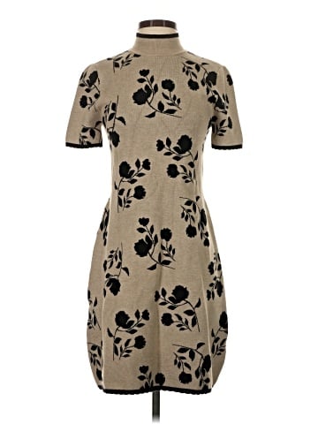 Ellen Tracy Casual Dress (view 1)