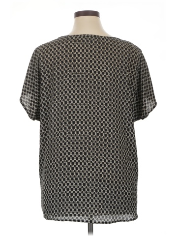 Everleigh Short Sleeve Blouse (view 2)