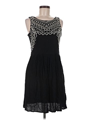 Xhilaration Cocktail Dress (view 1)