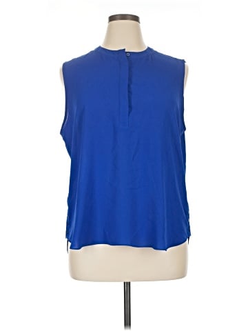 Gallery Sleeveless Blouse (view 1)