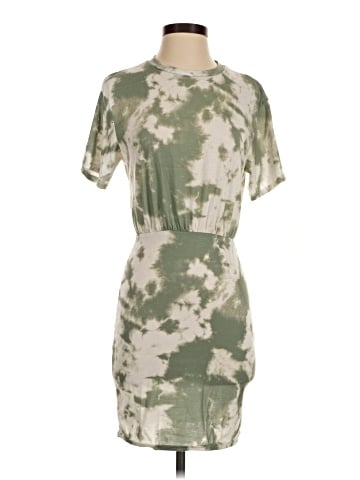PrettyLittleThing Casual Dress (view 1)
