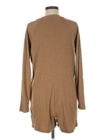 Old Navy Casual Dress (view 2)