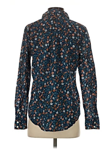 St. John's Bay Long Sleeve Button-Down Shirt (view 2)