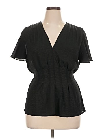 Max Studio Short Sleeve T-Shirt (view 1)