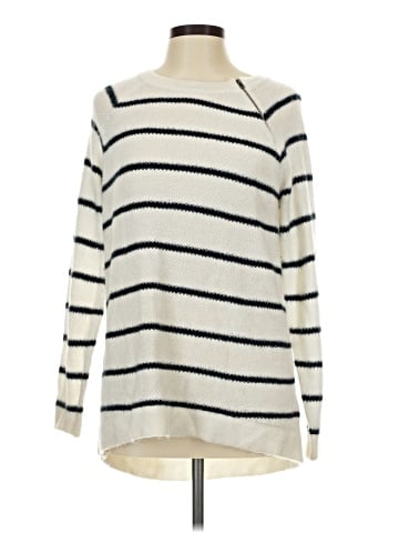 Abercrombie & Fitch Pullover Sweater (view 1)