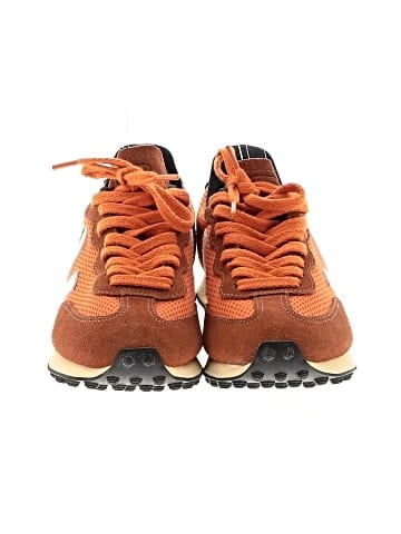 VEJA Sneakers (view 2)