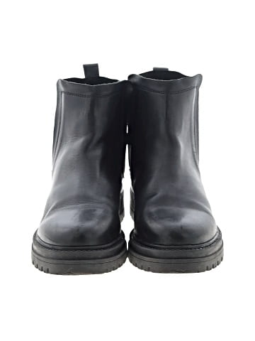 Steve Madden Ankle Boots (view 2)