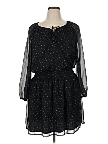 Abercrombie & Fitch Casual Dress (view 1)