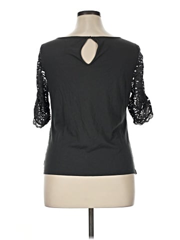 American Eagle Outfitters 3/4 Sleeve Top (view 2)