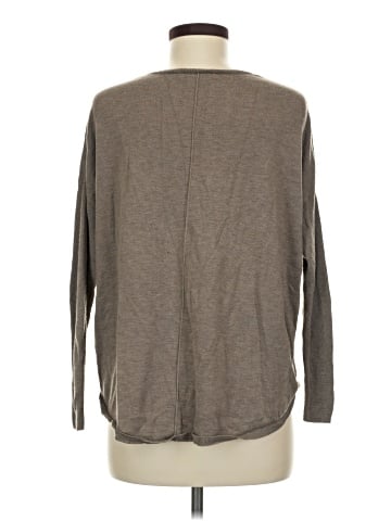 Chelsea28 Long Sleeve Top (view 2)