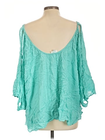 GILLIA 3/4 Sleeve Blouse (view 2)