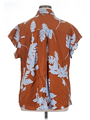Pleione Short Sleeve Blouse (view 2)
