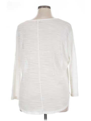 Olive and Oak 3/4 Sleeve T-Shirt (view 2)
